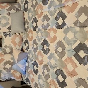 Full Size Bedding Set